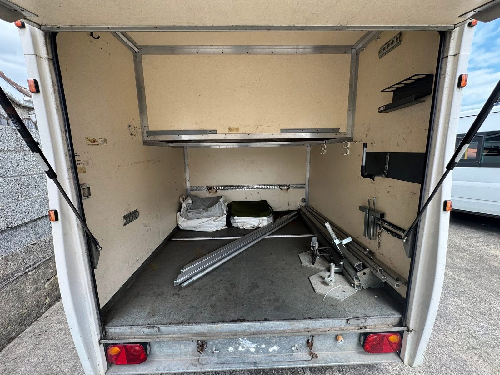 Race trailer